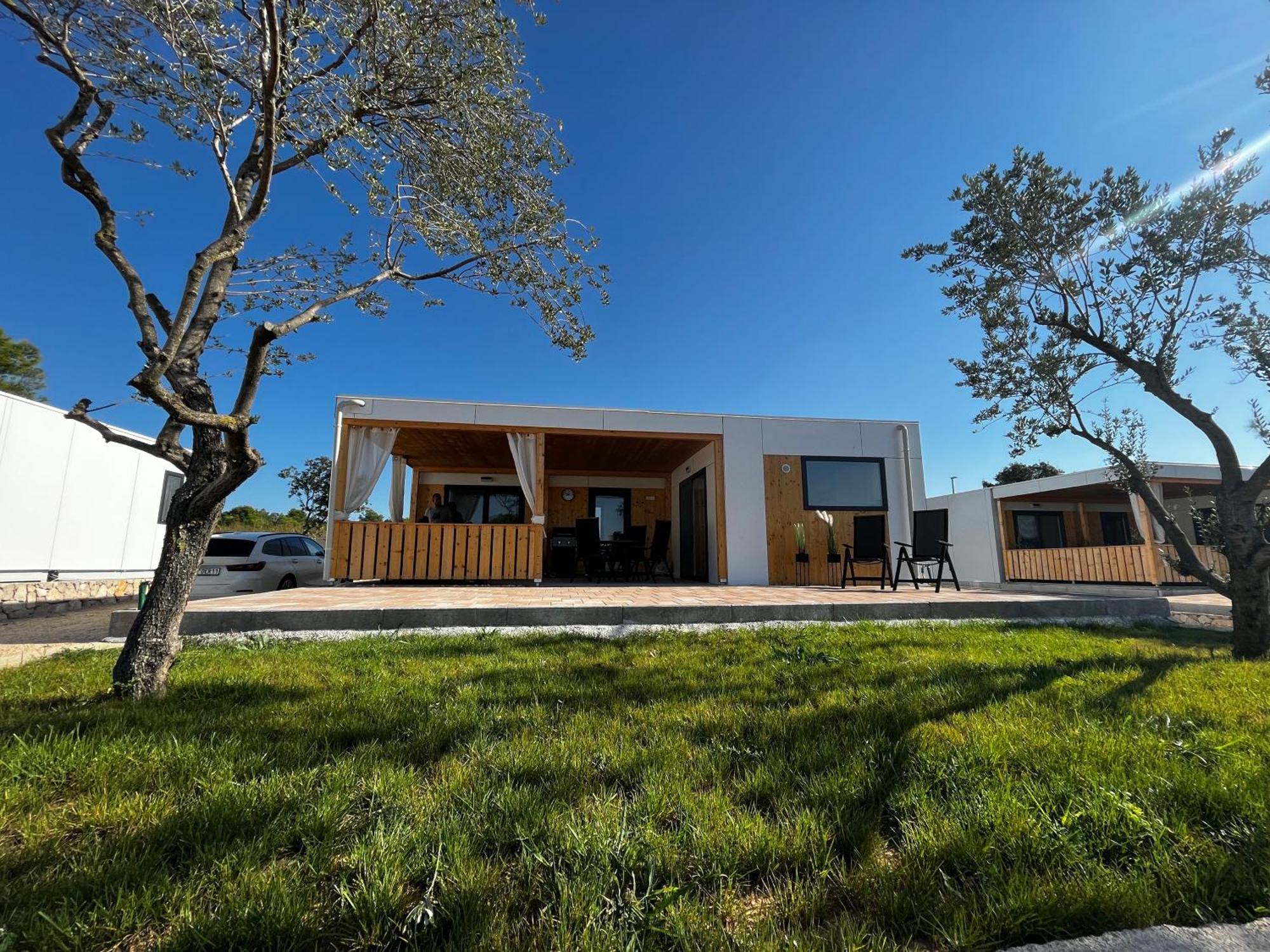 Olson - Village Twins Ferienhaus